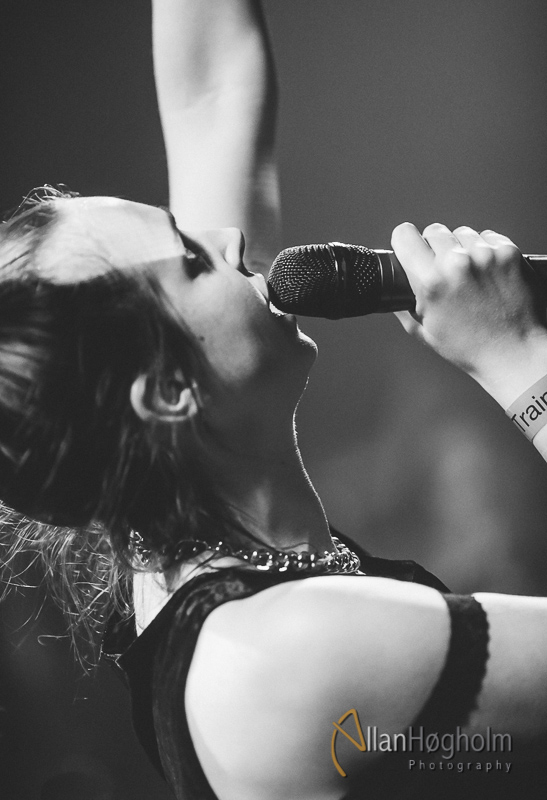Mø på Train